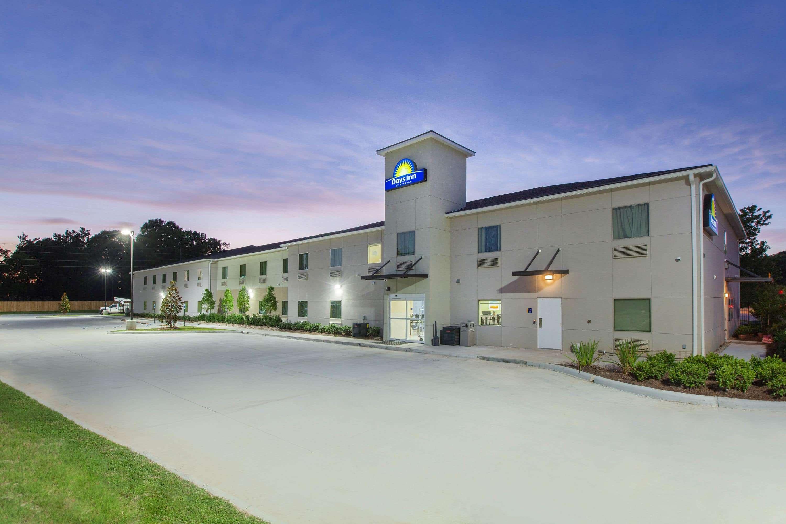 Days Inn By Wyndham Baton Rouge Airport Εξωτερικό φωτογραφία